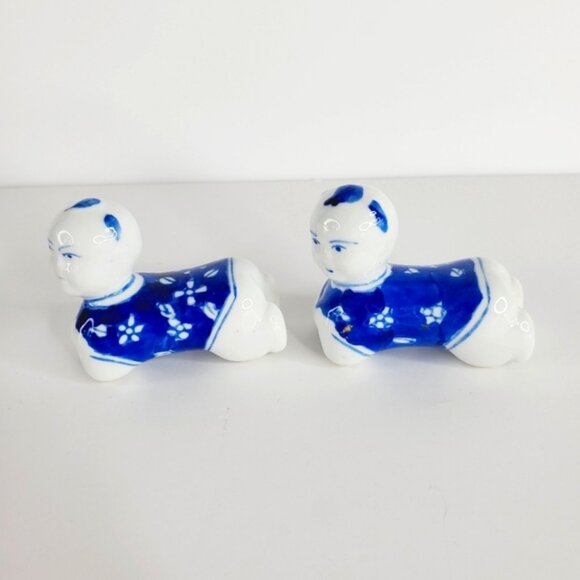 Vintage Chinese Asian Chopstick Rest Traditional Figurine Knife Rest Set of 2 - Picture 1 of 5